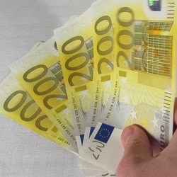 Emprunt 1000 euros: options possibles et démarche à suivre par Creditenligne-fr.com