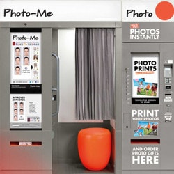 Photo-Me : du photomaton a la banque en ligne